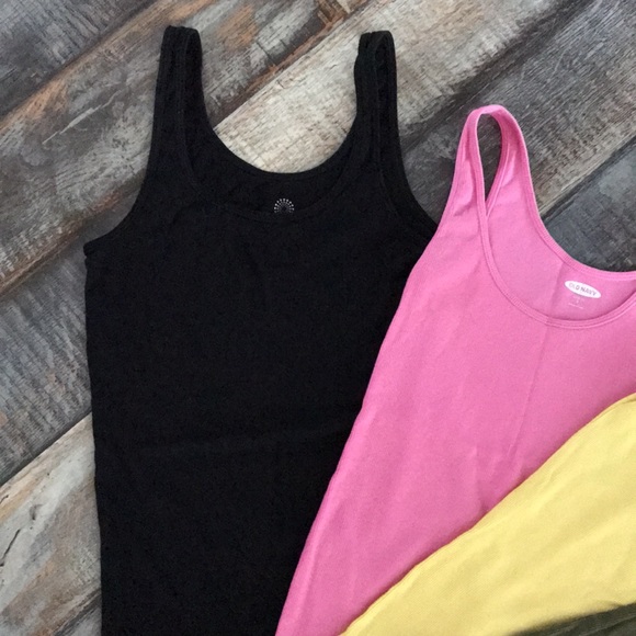 Old Navy small tank top bundle - Picture 6 of 10